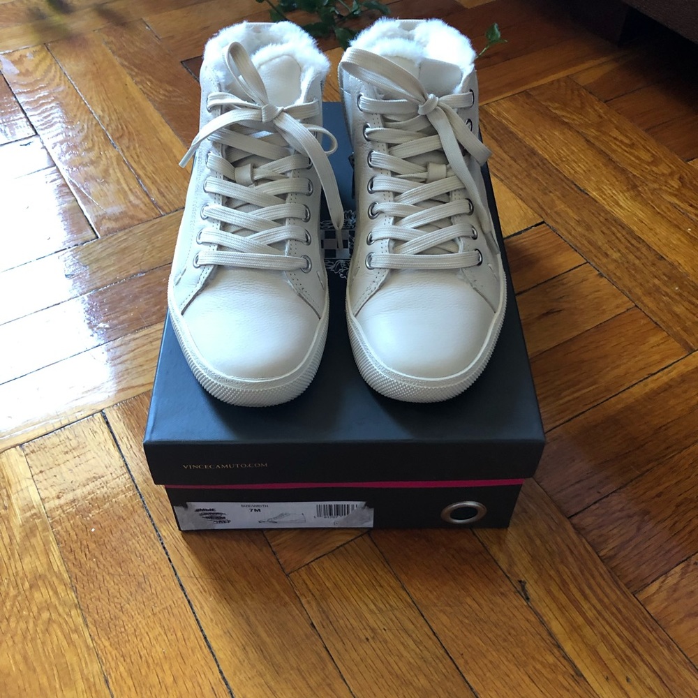 Vince Camuto Sneakers - Picture 5 of 8